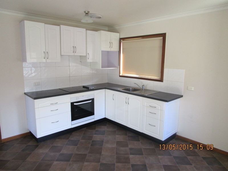 157 Raye Street, Tolland NSW 2650