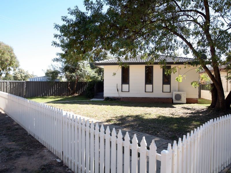 7 Edghill Place, Tolland NSW 2650