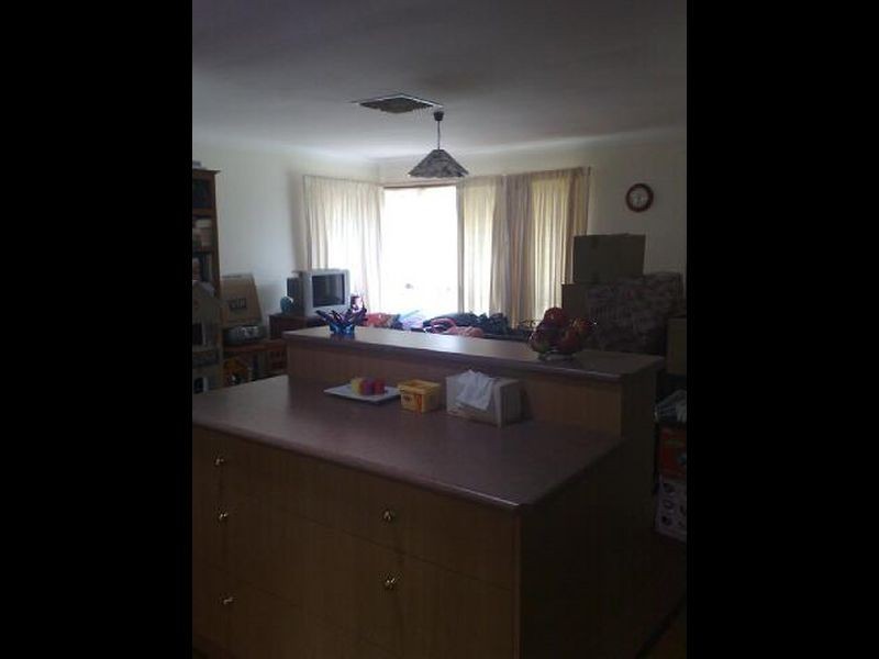 74 Jasmin Crescent, Lake Albert NSW 2650