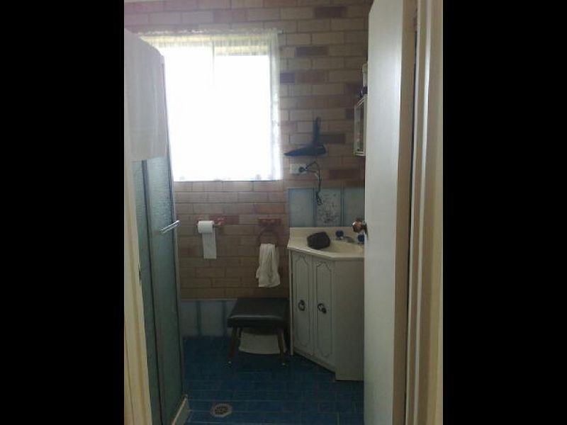 74 Jasmin Crescent, Lake Albert NSW 2650