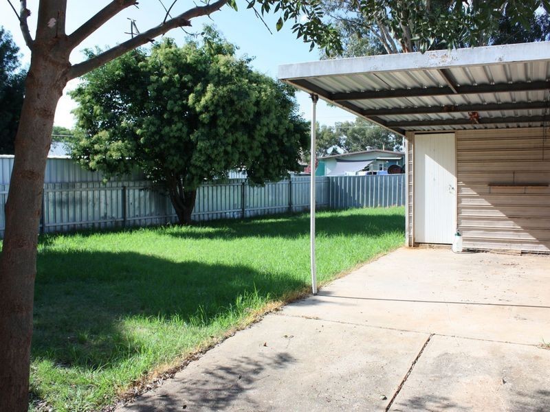 4 Buna Street, Ashmont NSW 2650