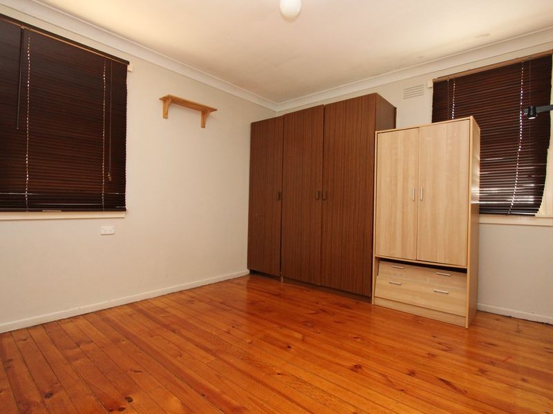 6 Victoria Street, Mount Austin NSW 2650