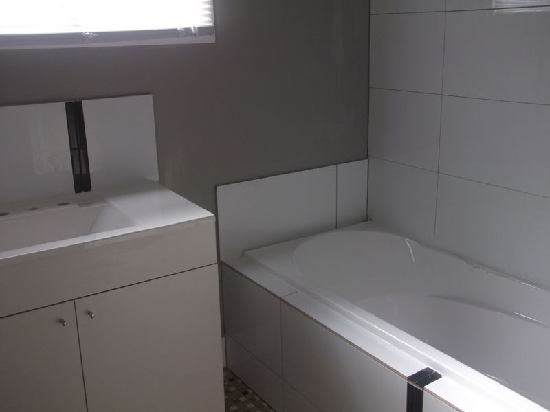 10 Edghill Place, Tolland NSW 2650