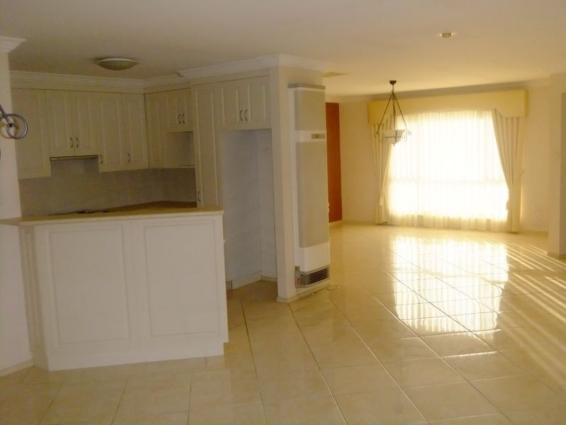 9F Bentley Place, Wagga Wagga NSW 2650