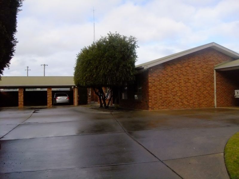 4/6 Bulolo Street, Wagga Wagga NSW 2650