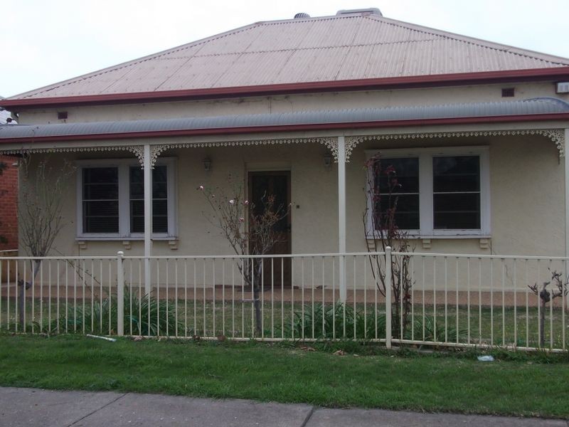 46 Fox Street, Wagga Wagga NSW 2650