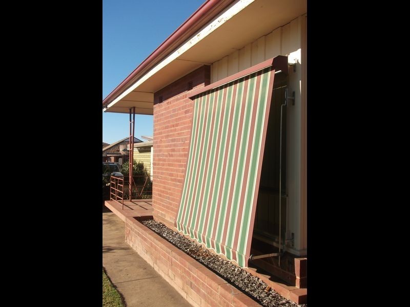 55 Bourke Street, Turvey Park NSW 2650