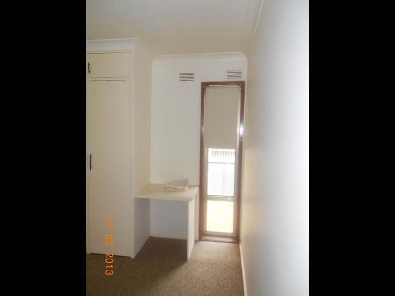 3/8 Nordlingen Drive, Tolland NSW 2650