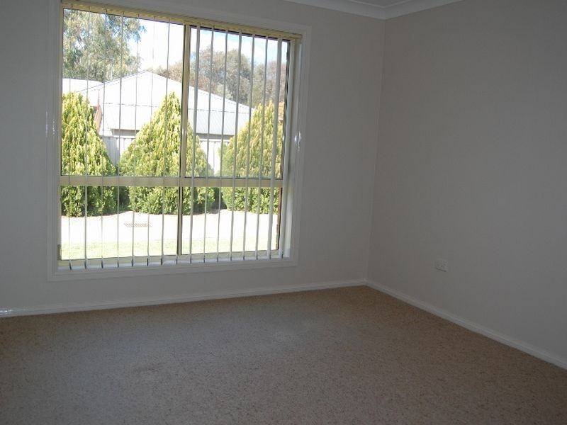 1/3A Lake Street, Wagga Wagga NSW 2650