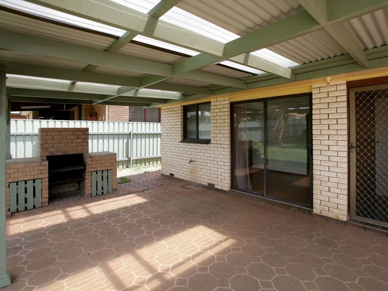 4 Eldershaw Drive, Forest Hill NSW 2651