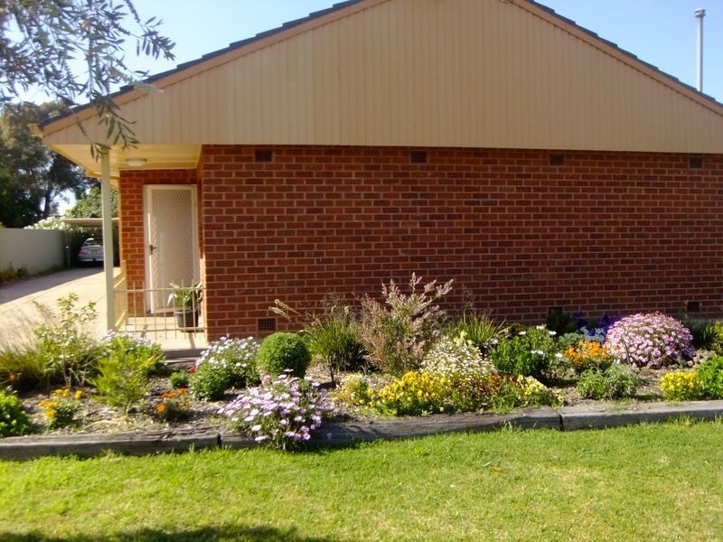 1/28 Higgins Avenue, Wagga Wagga NSW 2650