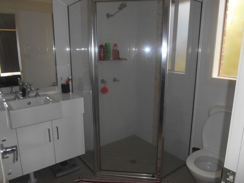 2/20 Wellington Avenue, Tatton NSW 2650