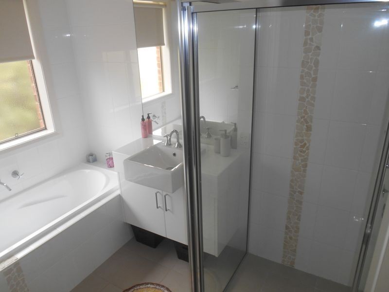 2/20 Wellington Avenue, Tatton NSW 2650