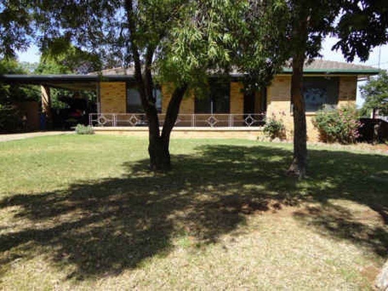 100 Allonby Avenue, Forest Hill NSW 2651