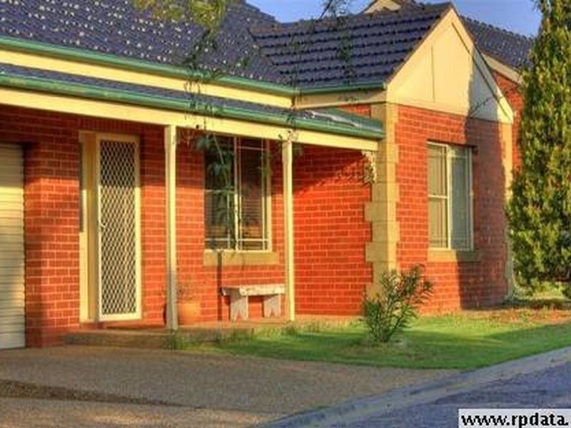 3/76 Brookong Avenue, Wagga Wagga NSW 2650