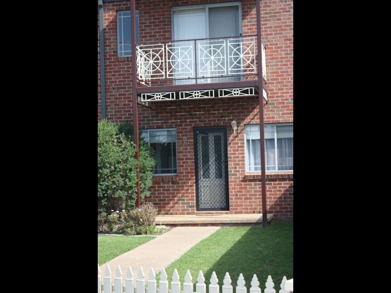 2/50 Travers Street, Wagga Wagga NSW 2650