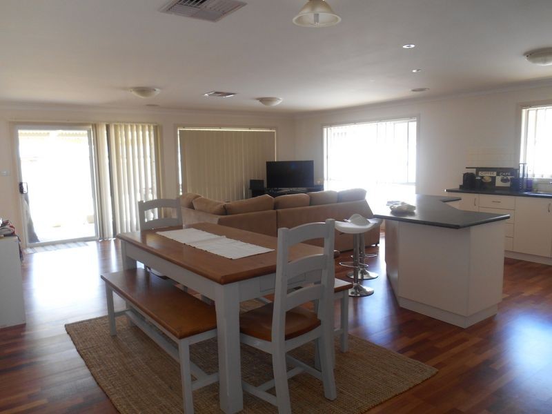 46 Mima Street, Glenfield Park NSW 2650