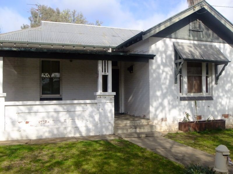 34 Gormly Avenue, Wagga Wagga NSW 2650