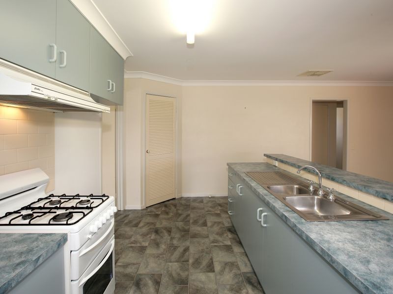 15 Kurrajong Avenue, Forest Hill NSW 2651