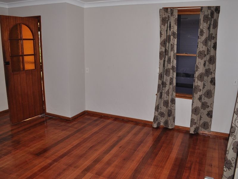 19 Tarakan Avenue, Ashmont NSW 2650