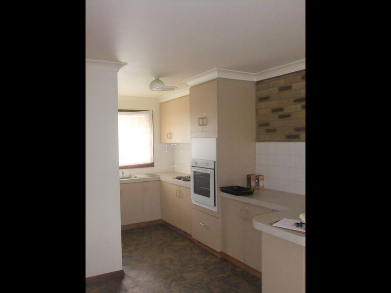 3/6 Bulolo Street, Wagga Wagga NSW 2650