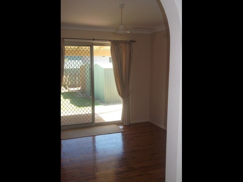 3 Fraser Street, Mount Austin NSW 2650
