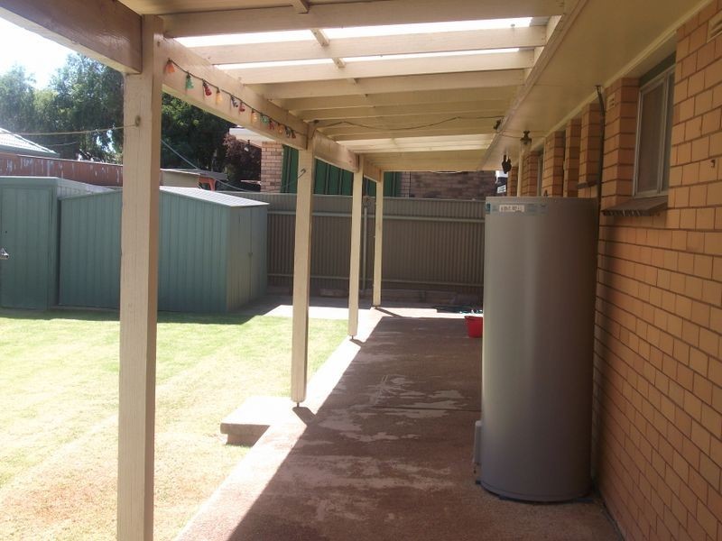 3 Fraser Street, Mount Austin NSW 2650