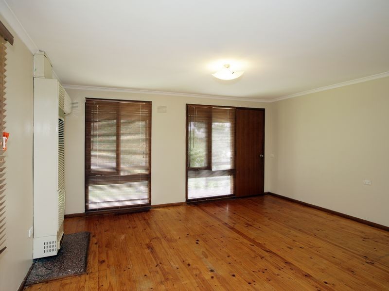 69 Mckell Avenue, Mount Austin NSW 2650