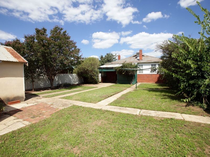 3 Yathong Street, Wagga Wagga NSW 2650