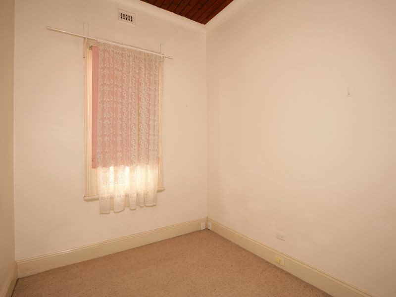 126 Gurwood Street, Wagga Wagga NSW 2650