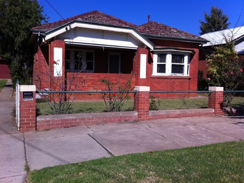 34 Brookong Avenue, Wagga Wagga NSW 2650