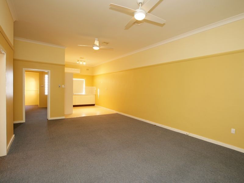 19 Gurwood Street, Wagga Wagga NSW 2650