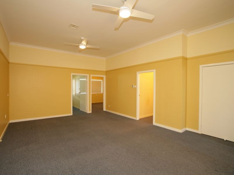 19 Gurwood Street, Wagga Wagga NSW 2650
