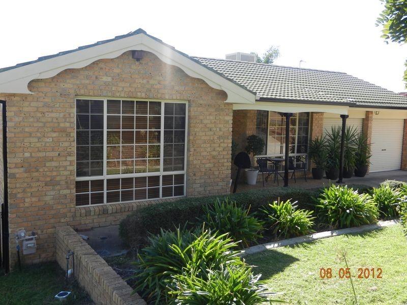 27 Brooklyn Drive, Bourkelands NSW 2650