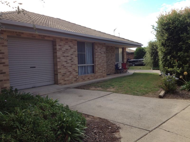 16/3 Leena Place, Wagga Wagga NSW 2650