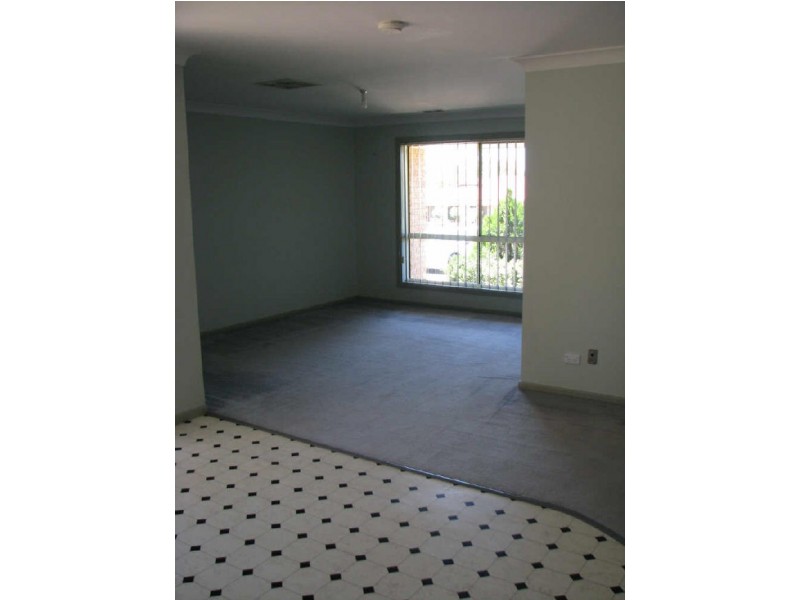 21 Kurrajong Avenue, Forest Hill NSW 2651