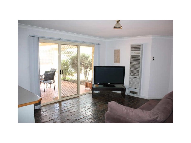 1 Japonica Place, Forest Hill NSW 2651