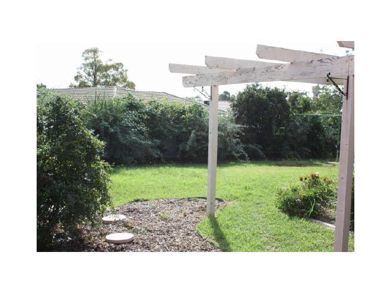 1 Japonica Place, Forest Hill NSW 2651