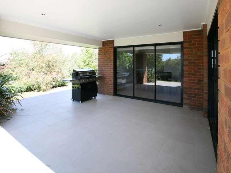 10 Budawang Place, Tatton NSW 2650