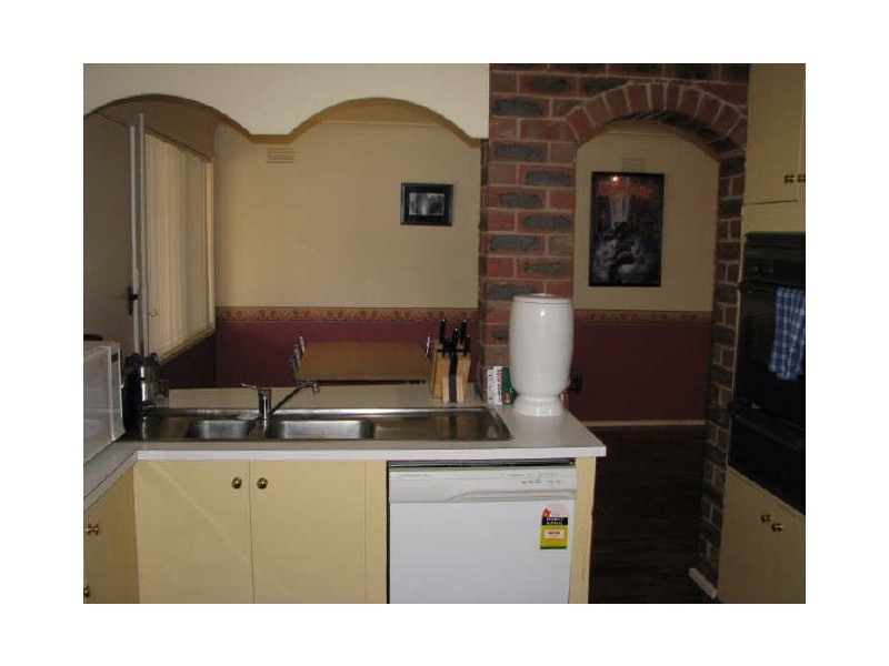 12 Malumba Crescent, Kooringal NSW 2650