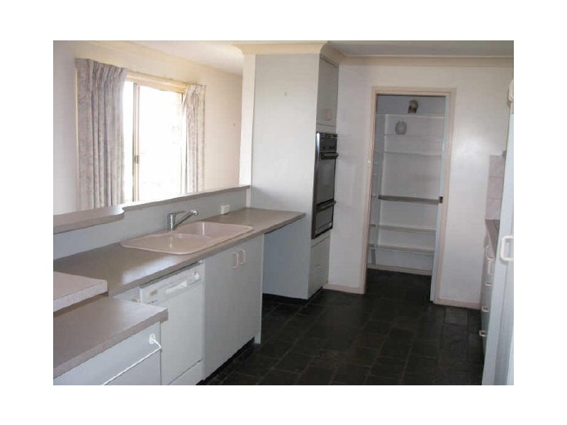 102 Stanley Street, Kooringal NSW 2650
