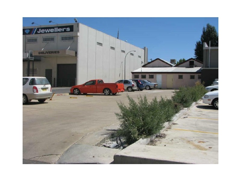 149-151 Baylis Street, Wagga Wagga NSW 2650