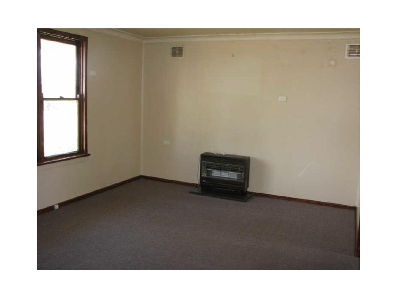 145 Bourke Street, Mount Austin NSW 2650