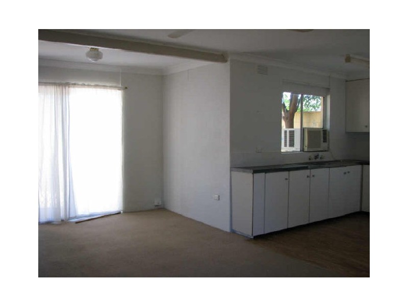 3/30 Mitchelmore Street, Turvey Park NSW 2650