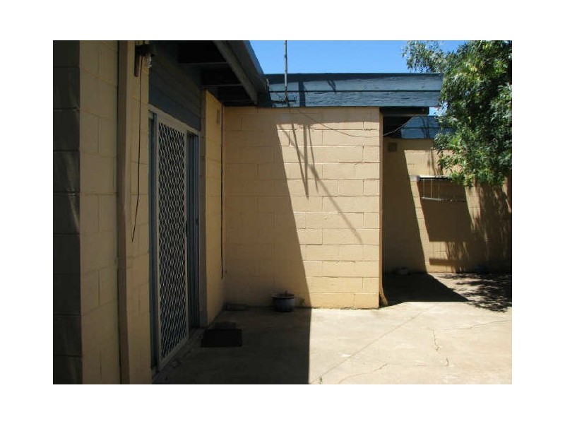 3/30 Mitchelmore Street, Turvey Park NSW 2650