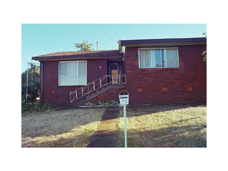 61 Marquis Street, Junee NSW 2663