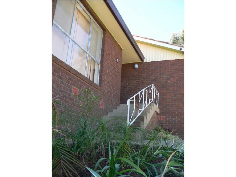 61 Marquis Street, Junee NSW 2663