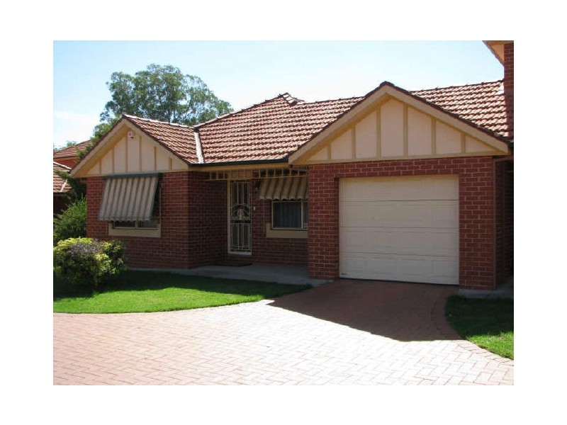 12/11 Crampton Street, Wagga Wagga NSW 2650