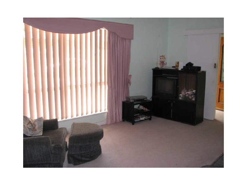 14 Acacia Street, Kooringal NSW 2650