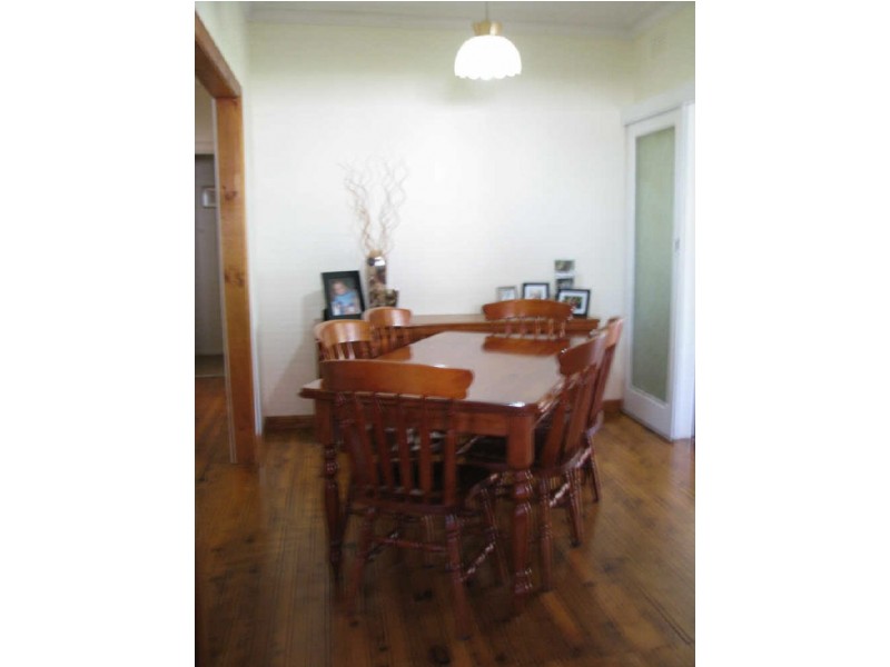 17 Ceduna Street, Mount Austin NSW 2650